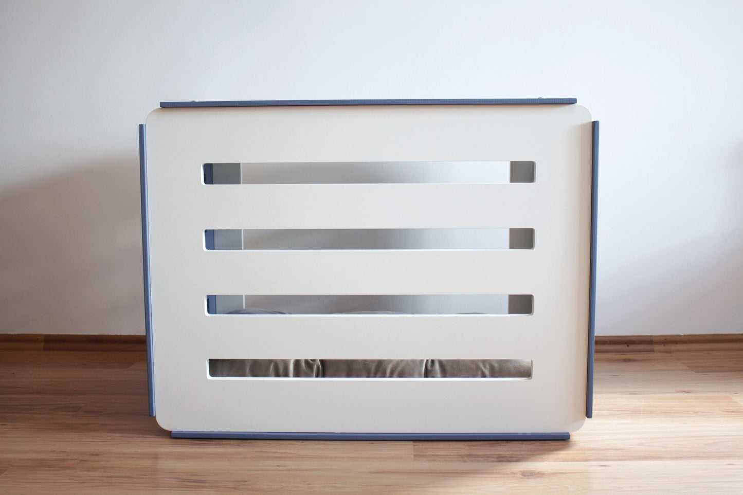 Modern Wooden Dog House with Door: Pet Bed