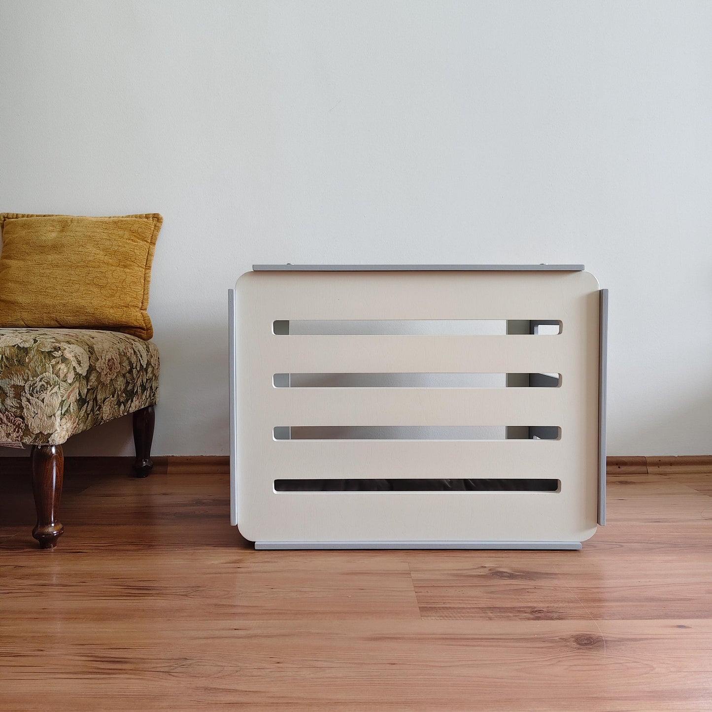 Modern Pet House: Indoor Dog Crate, Optional With Door