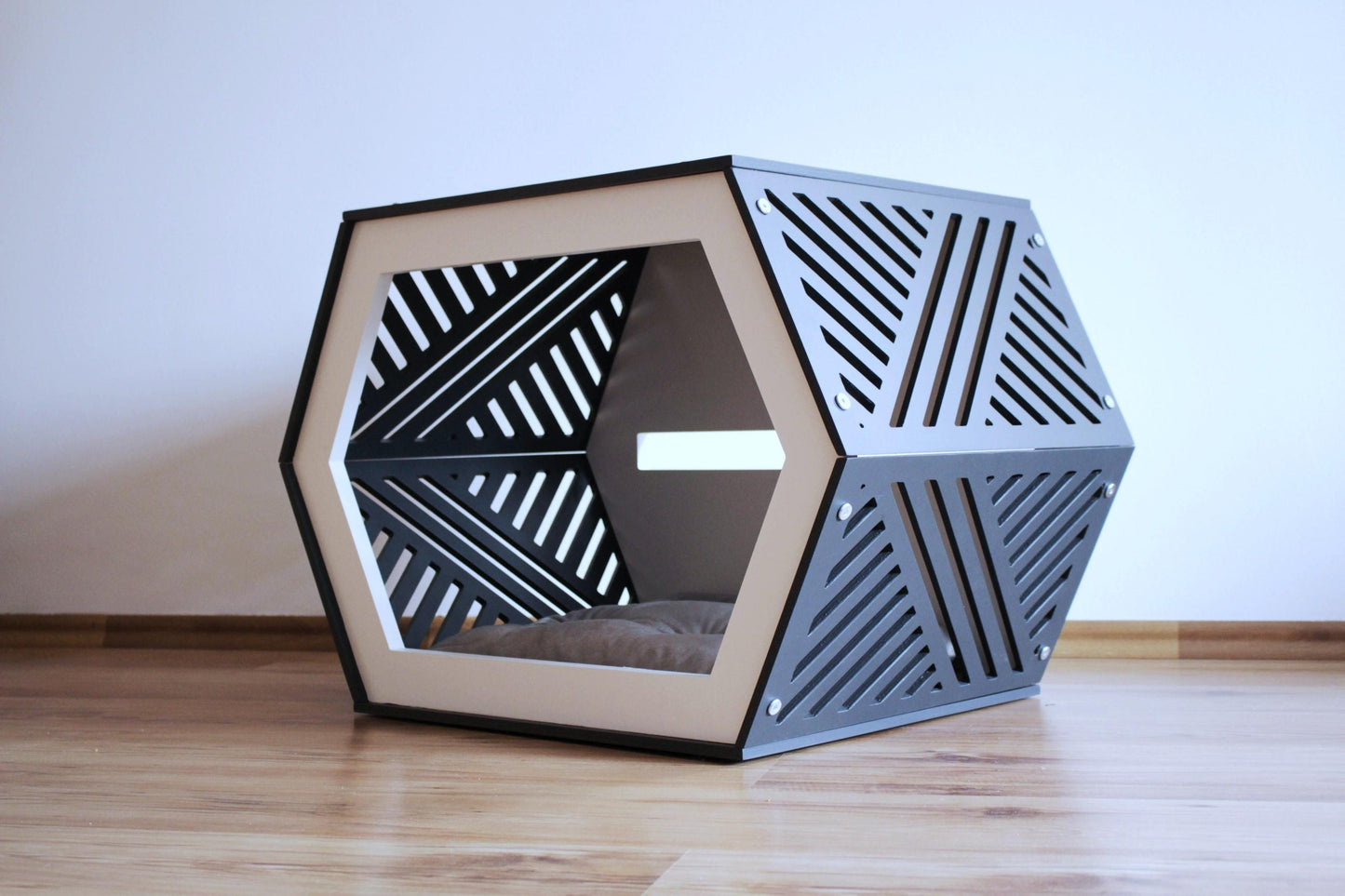 Modern Birch Plywood Dog House: Indoor Pet Crate with Cushion